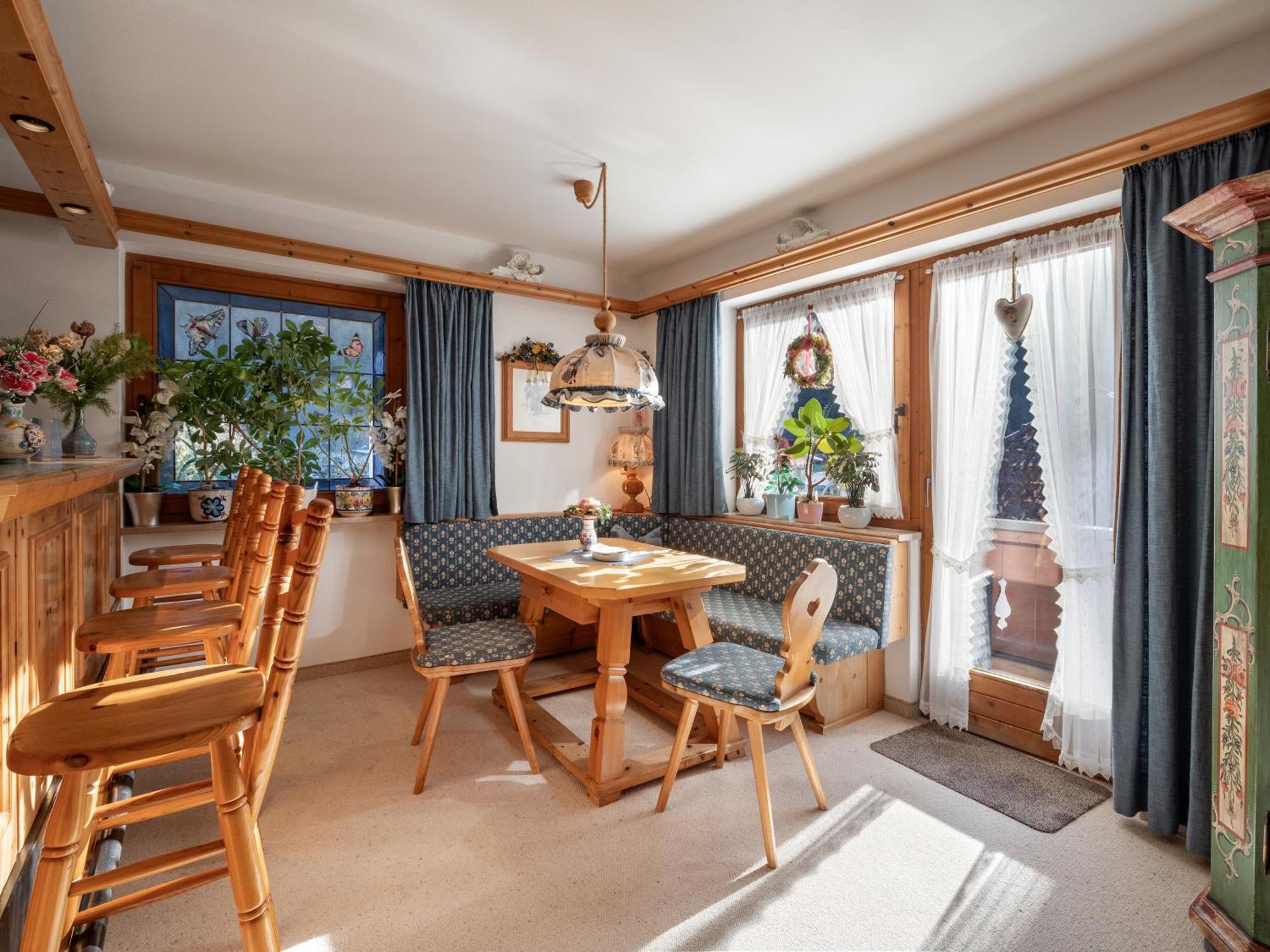 Chalet - Appartements Julitta Mayrhofen Exterior photo
